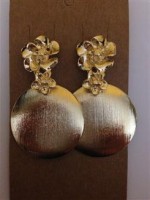 Brinco Circular com Flor - Folheado